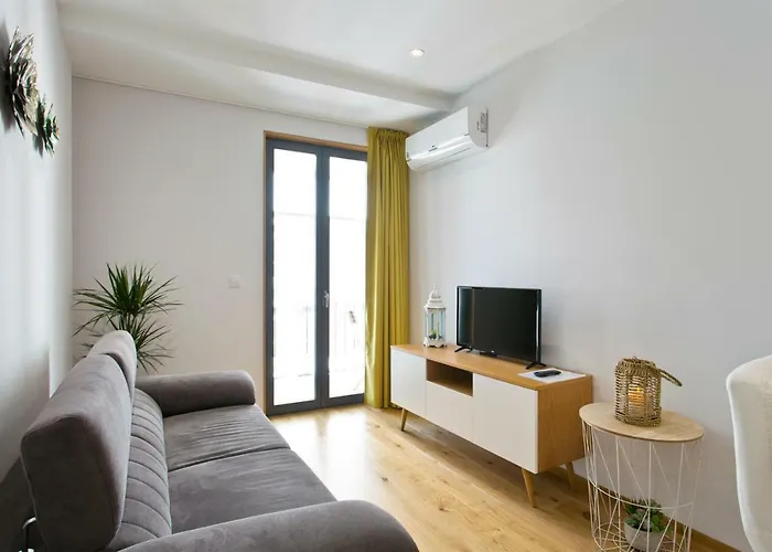 Otf- Centro Apartman Porto