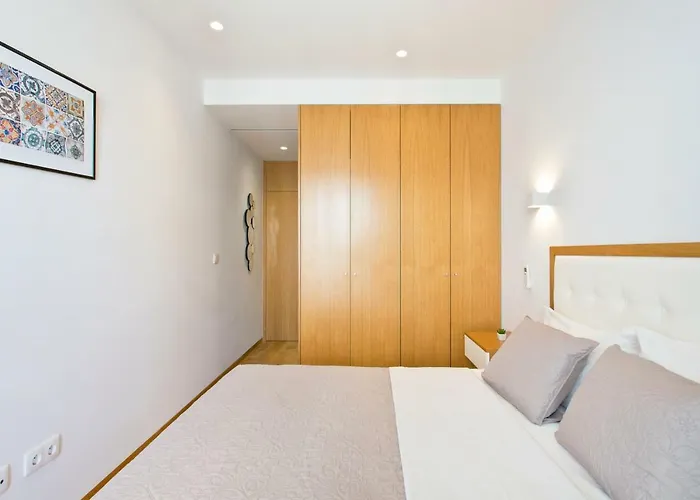 Otf- Centro Apartman Porto